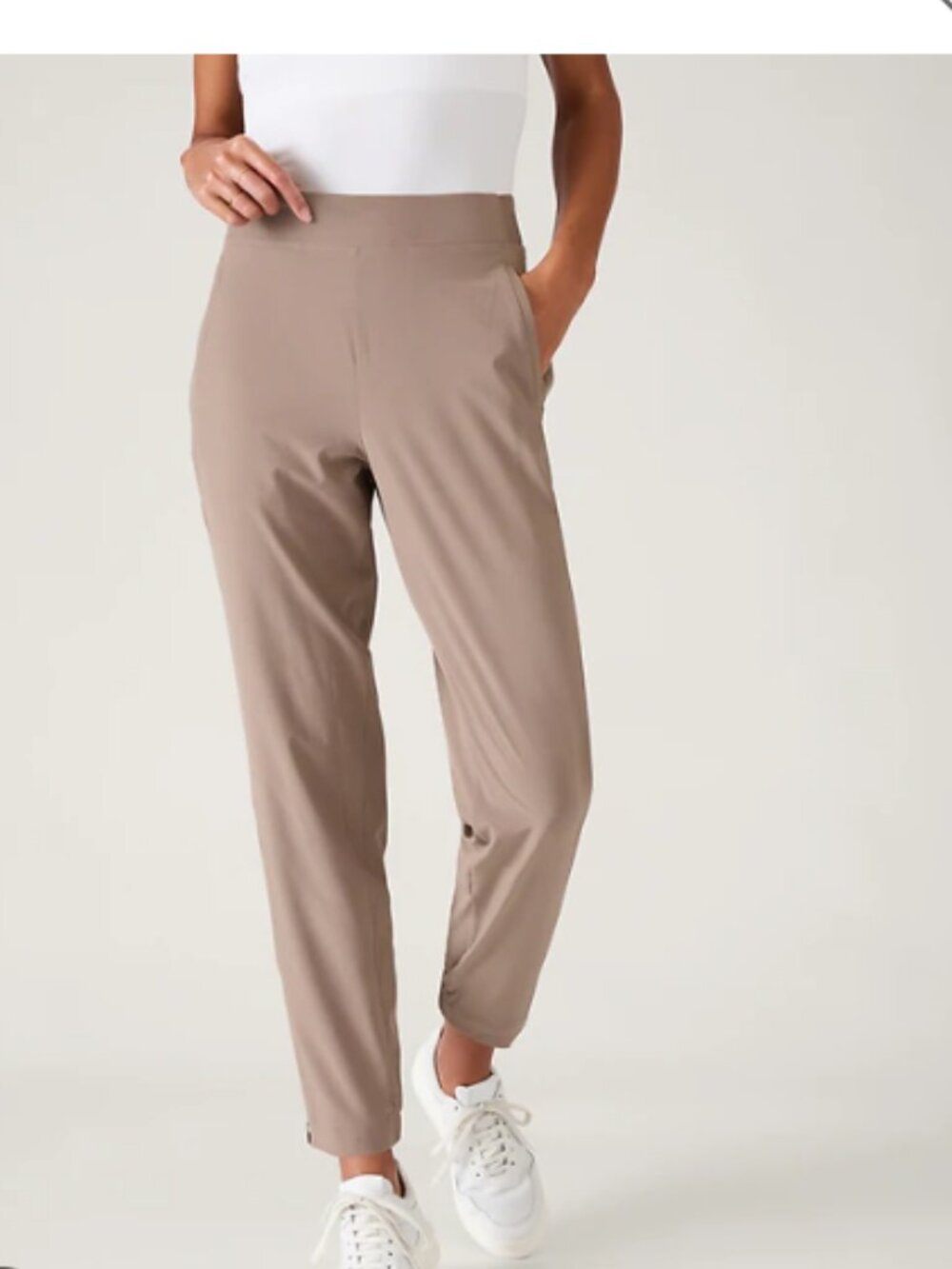 ATHLETA Brooklyn Heights High Rise Jogger Pants Tan Size 4